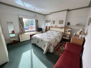 Photo 9- click for photo gallery